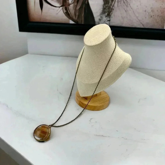 Seashells by the Seashore Cockle Shell Resin Statement Necklace Bronze Chain 22" - Picture 2 of 5